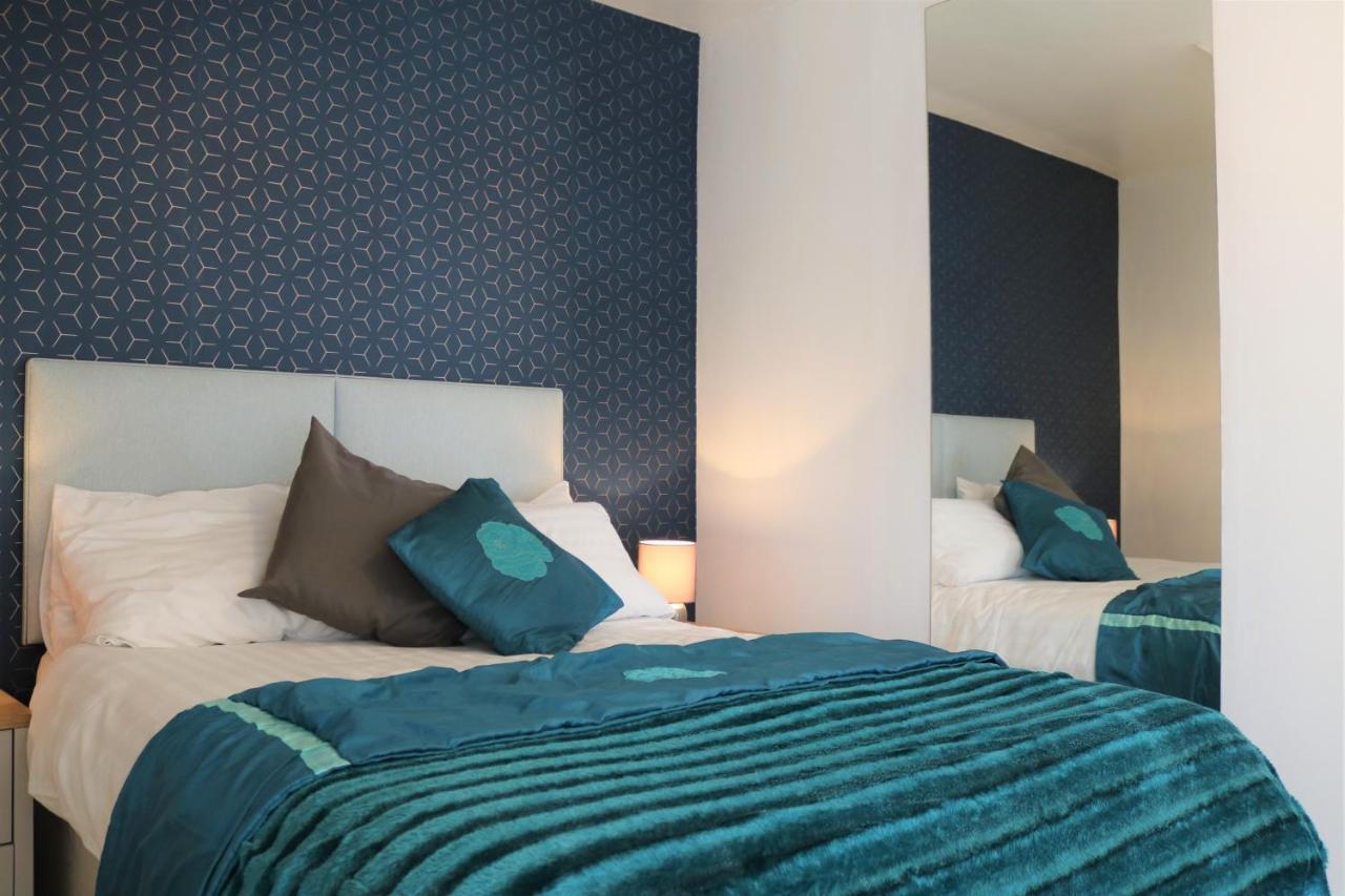 3 Bedroom City Centre Apartment In Lauriston Place Edinburgh Exterior foto