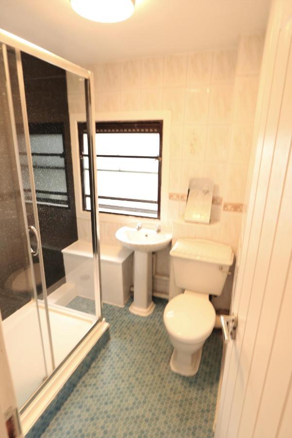 3 Bedroom City Centre Apartment In Lauriston Place Edinburgh Exterior foto